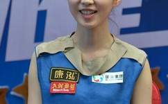 亚洲精品无码AV久久久久久小说